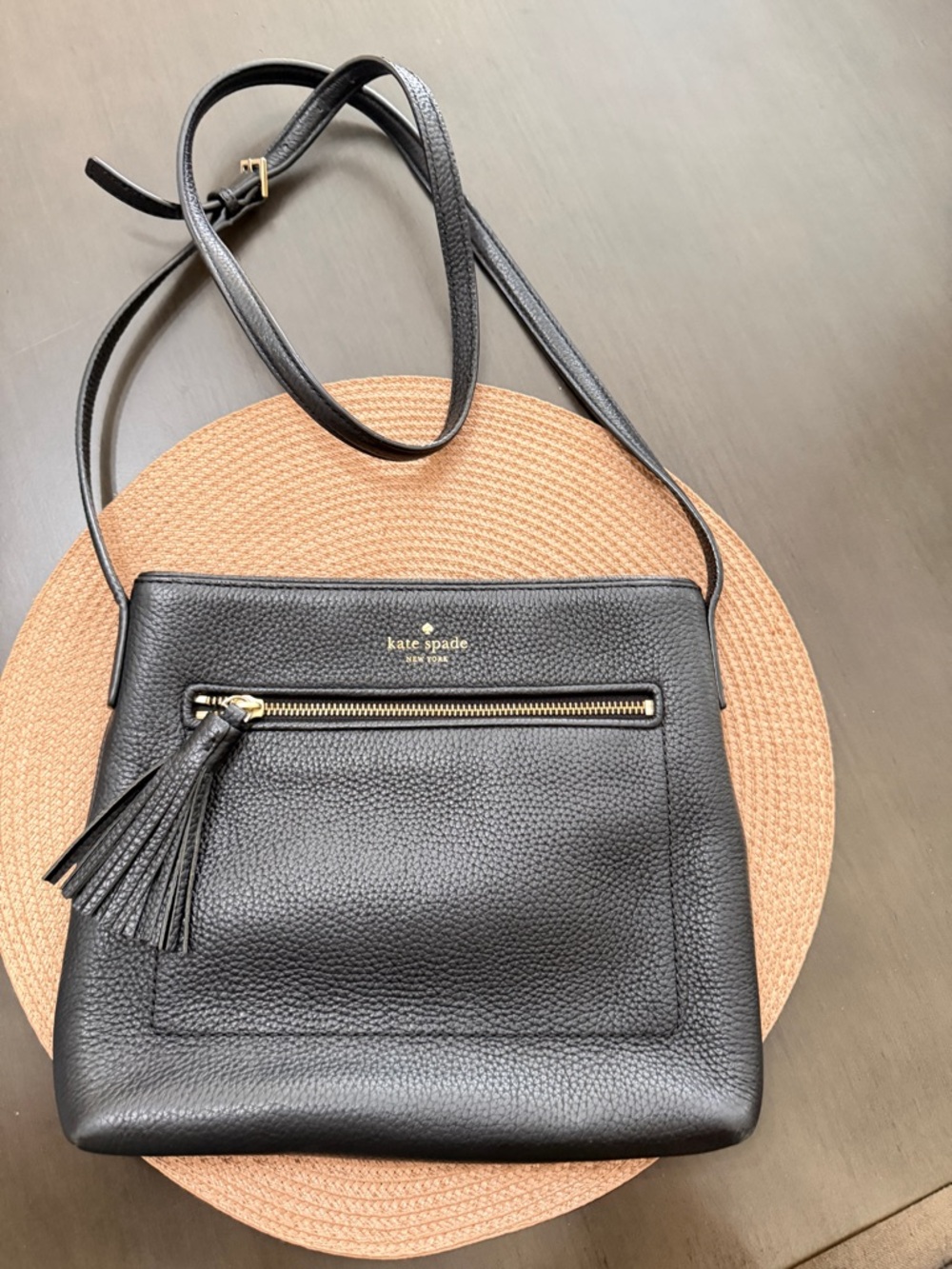 kate spade Black Pebbled Leather 454 Large Swingpack Buckle Crossbody